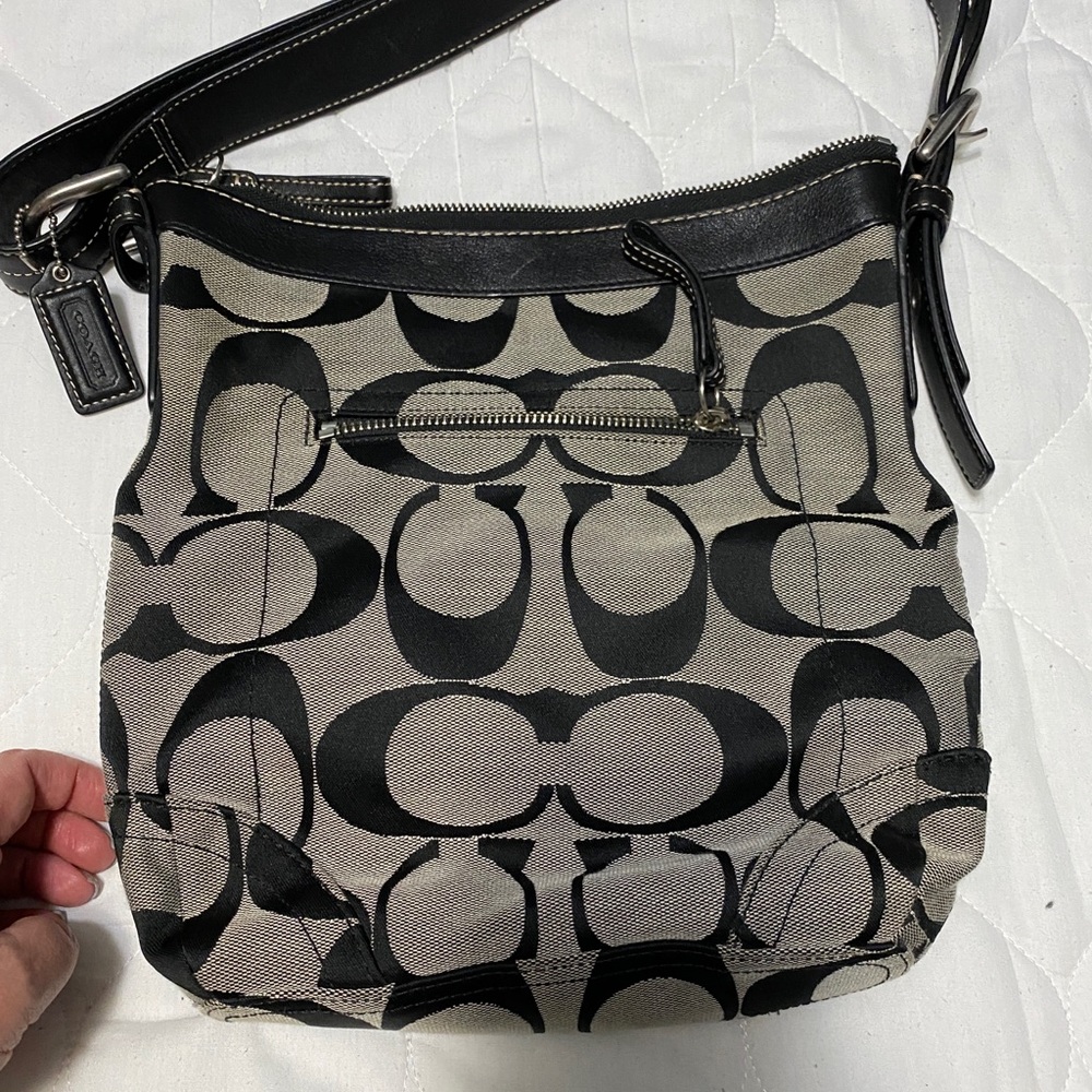 Coach shoulder bag